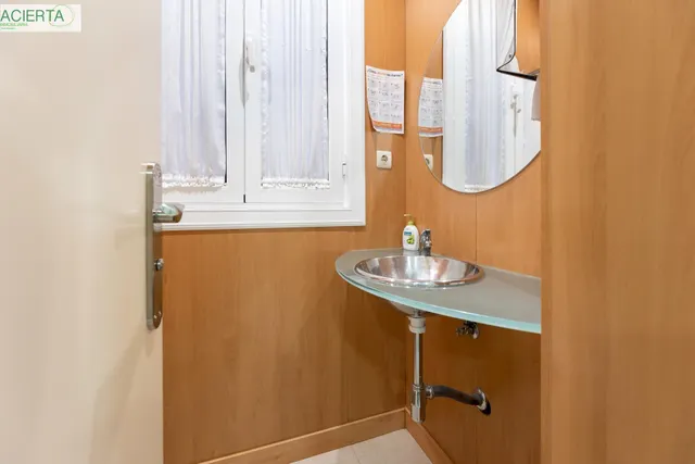 Gran vivienda en Plaza Los Campos - 7 habitaciones — 27