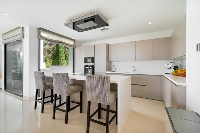 Chalet 5 habitaciones 625m² en venta - Costa del Sol — 12