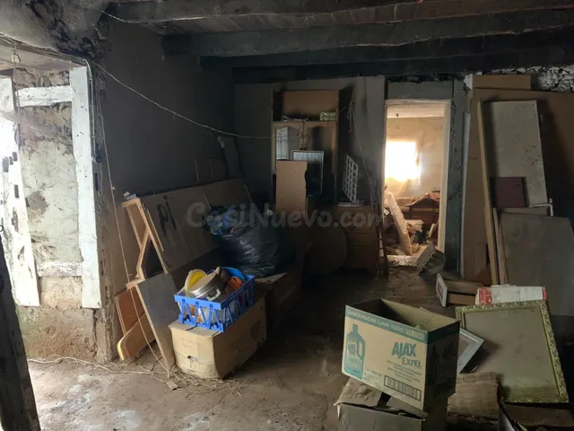 Casa con terreno y muchas posibilidades en El Hoyo del Barrio, El Hierro — 5