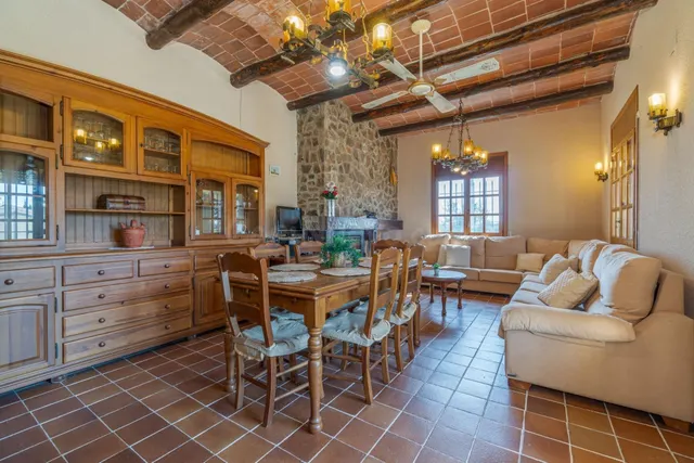 Casa con encanto en Sant Pere Pescador - foto 5