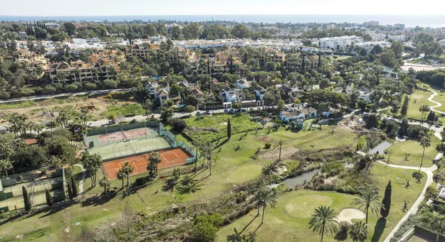 Chalet 5 habitaciones 287m² en venta - Costa Del Sol — 41