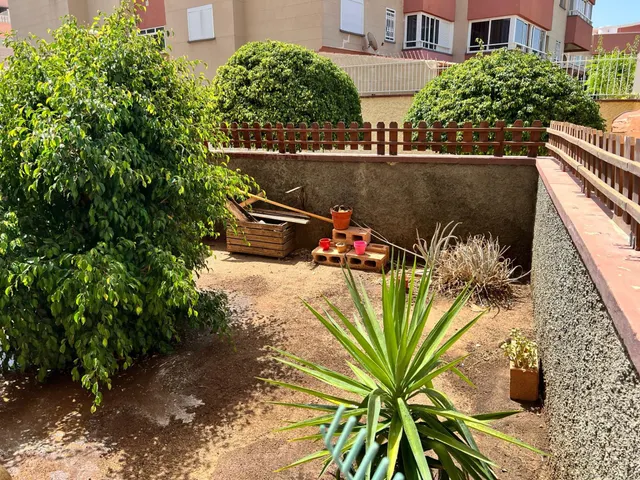 Costa Adeje.Piso 2 habitaciones terraza 40 m2 en urbanizacion cerrada calidad — 2