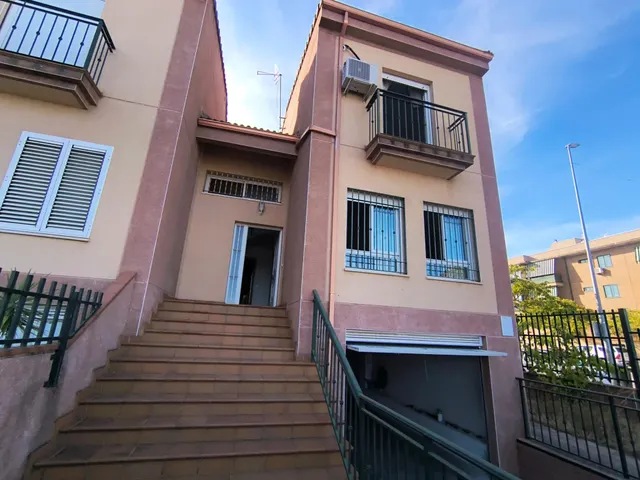 Adosado en venta en Montesol — 6