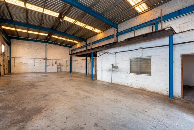 Nave Industrial en Polígono de Juncaril — 6