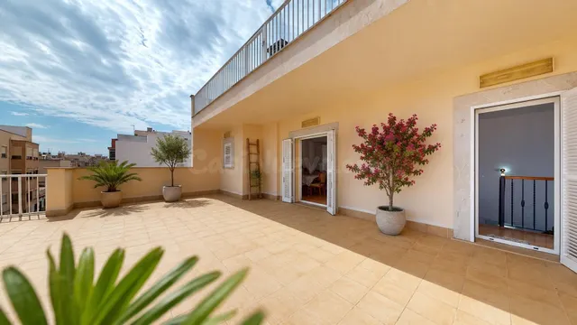 Espectacular vivienda unifamiliar con garaje, terrazas y esp