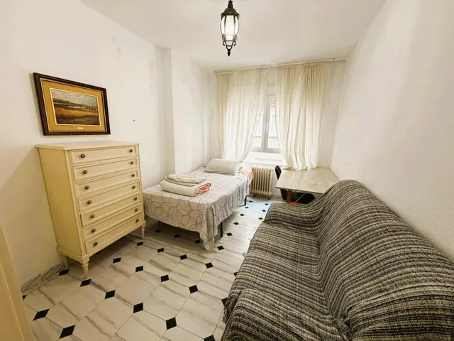 Piso 7 habitaciones 128m² en venta - Gran capitan — 13