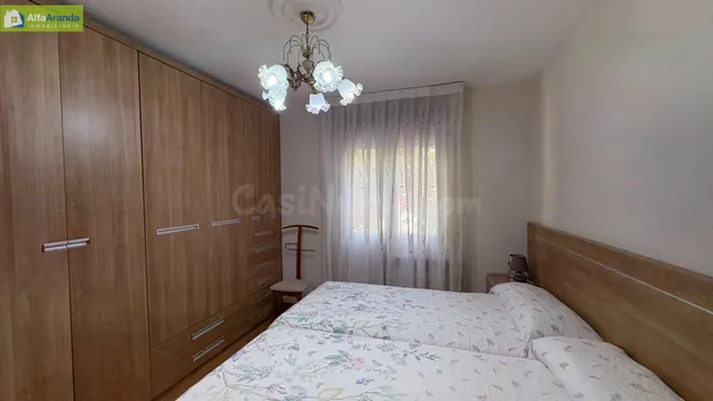 PISO REFORMADO 4 DORMITORIOS Y PLAZA DE GARAJE INCLUIDA — 4