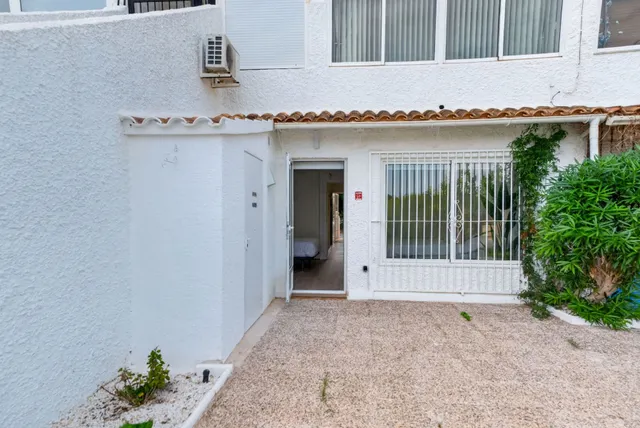 Bungalow 2 habitaciones 83m² en venta - Villamartín-Las Filipinas — 17