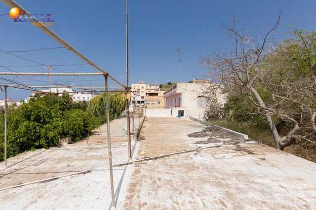 TERRENO URBANO EN LA HERRADURA — 16