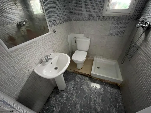 Venta de Piso sin posesión en Torreblanca, Sevilla - foto 5