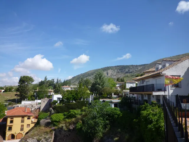 Chalet independiente con vistas panorámicas a Granada — 7