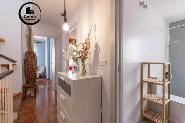 Casa adosada en urbanización con piscina junto al Ferial — 17