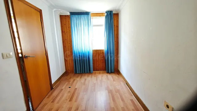 APARTAMENTO PARA REFORMAR CON MUCHAS POSIBILIDADES. - foto 5