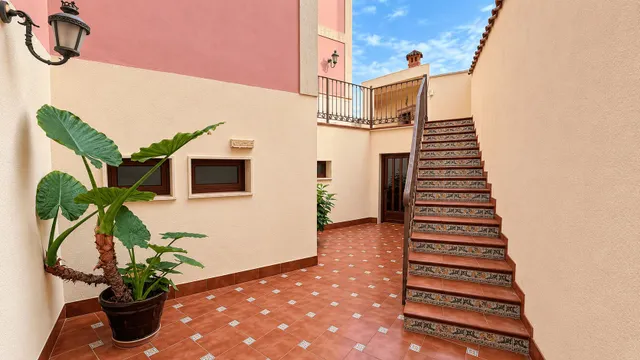 Chalet 5 habitaciones 247m² en venta - Pueblo 9 — 32
