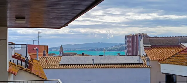 Buen apartamento con buena terraza, cerca del centro de Palamos — 5