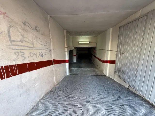 Apartamento en esquina de 2 dormitorios a 500 m de las piscinas naturales en Torrevieja!!! — 38