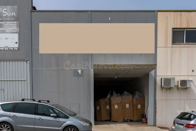 Almacén 224m² en venta - South of spain