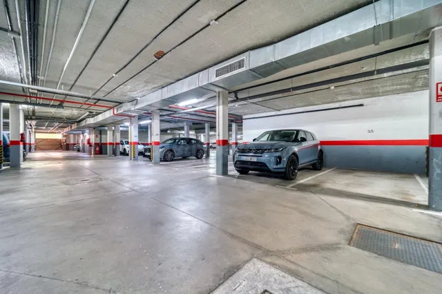 Garaje 13m² en venta - Zona Monte el Pilar - foto 2