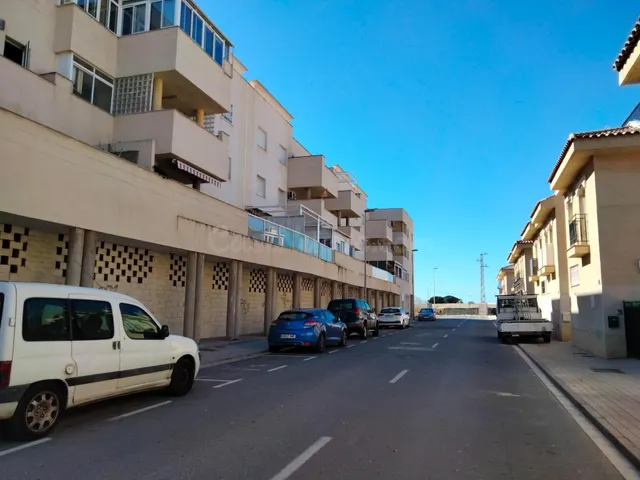 Se vende Local Comercial en la localidad de Almería - foto 2