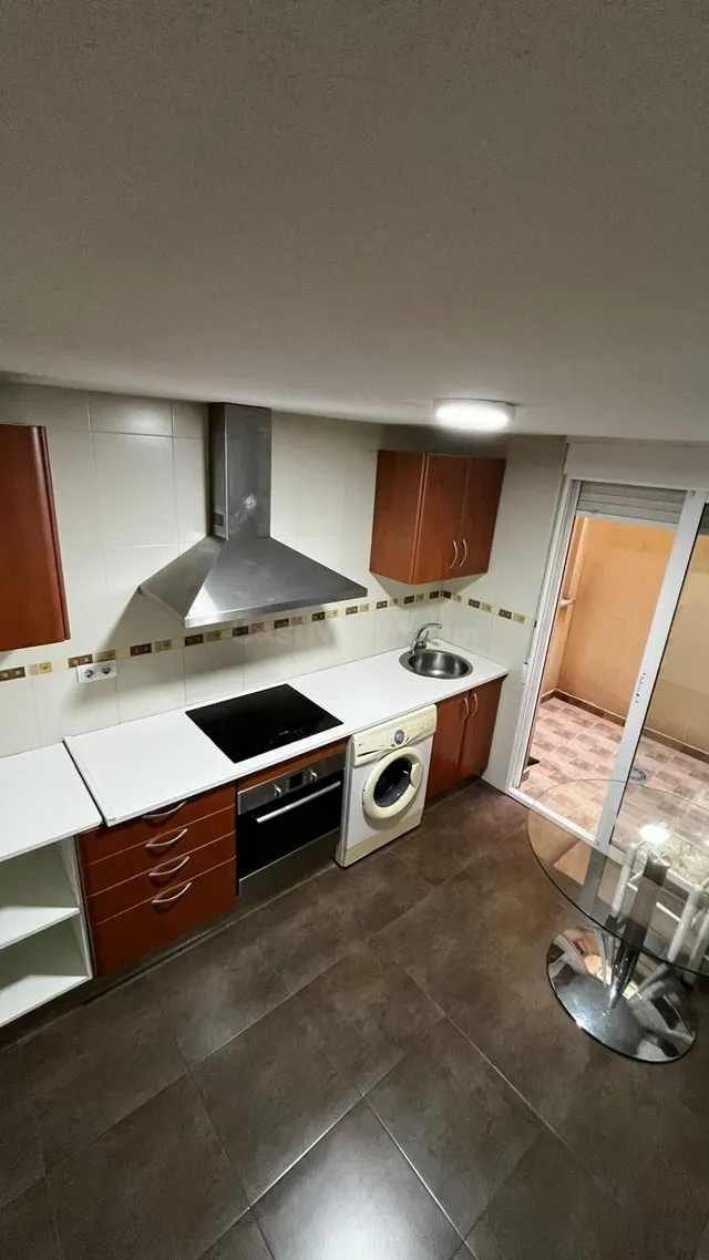 Piso en Venta en Alcantarilla - Ideal para Entrar a Vivir - foto 2