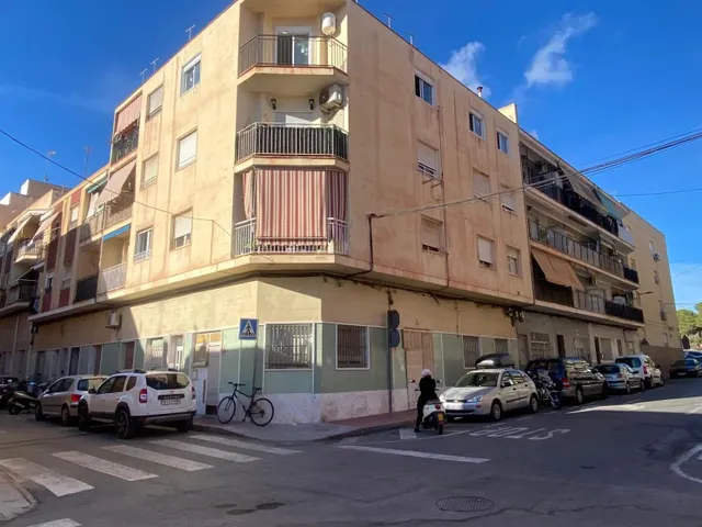 Inmueble con 3 estudios independientes en Santa Pola — 17