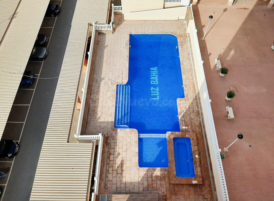 PISO 3 HAB. 2 BAÑOS. GARAJE. PISCINA VISTAS