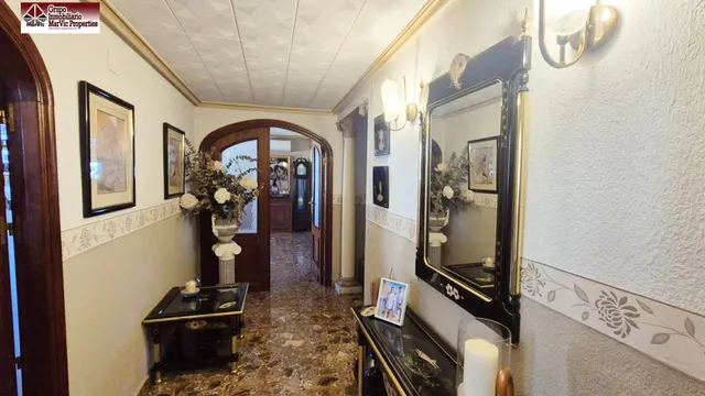 Increíble Ático Exclusivo en Benidorm: Vive el Sueño Mediterráneo — 13