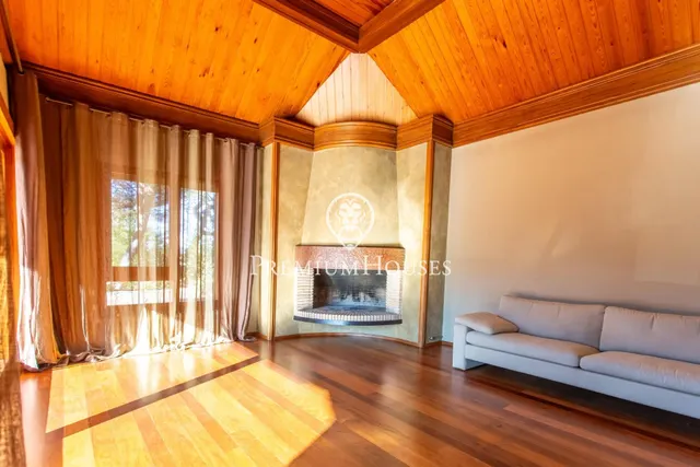 Casa en venta en Montornès del Vallès — 9