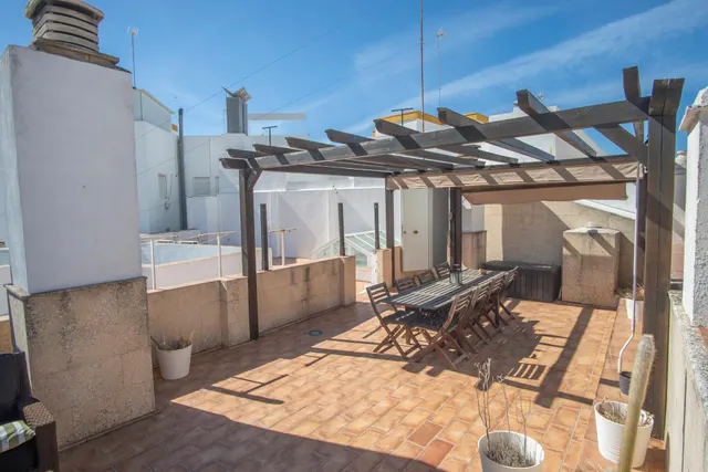 Espaciosa casa con encanto en el centro: elegancia, azotea y sótano en calle Murillo ✨ — 7