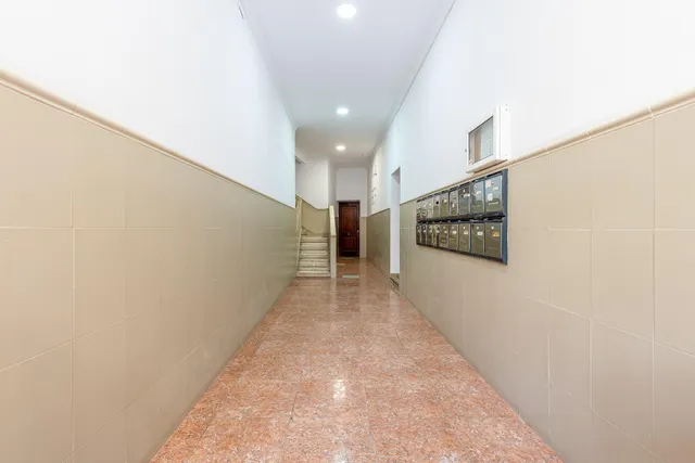 Amplio Apartamento con Licencia Turística en el Corazón de la Ciudad — 20