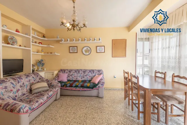 Piso 3 habitaciones en Calle Santa Margarita, junto Cmno. Bajo de Huétor — 3