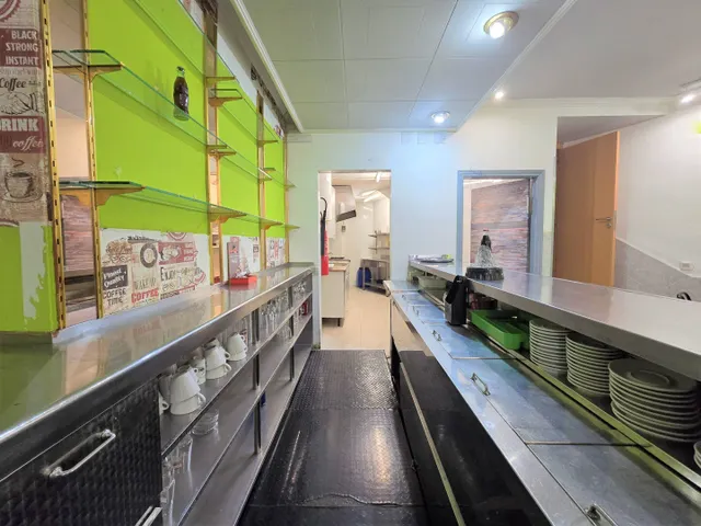 BAR / CAFETERÍA  EN ALQUILER EN ZONA CENTRO DE REUS — 12