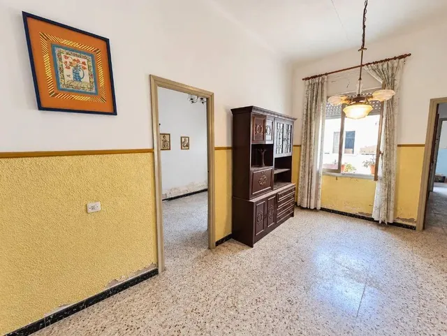 Planta baja con patio y garaje en ALMORADÍ — 10