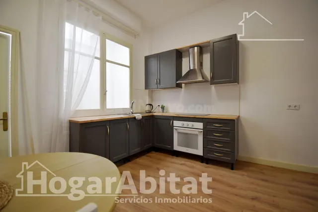 AMPLIA CASA REFORMADA CON TERRAZA EN EL CORAZÓN DE XERACO - foto 4