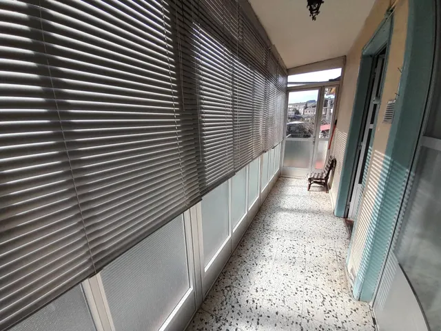 CASA CON PATIO PARA REFORMAR EN CACABELOS — 13
