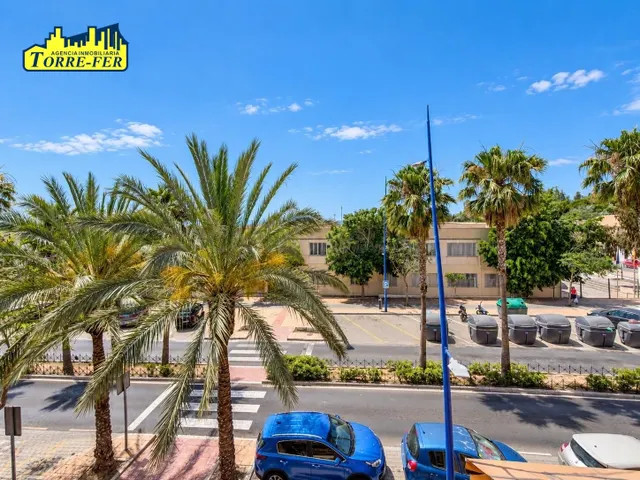 ¡MAGNIFICO PISO DE 3 DORMITORIOS, RECIEN REFORMADO TOTALMENT - foto 4