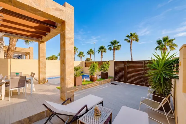 Villa 3 habitaciones 120m² en venta - Centro de la Ciudad Quesada — 12