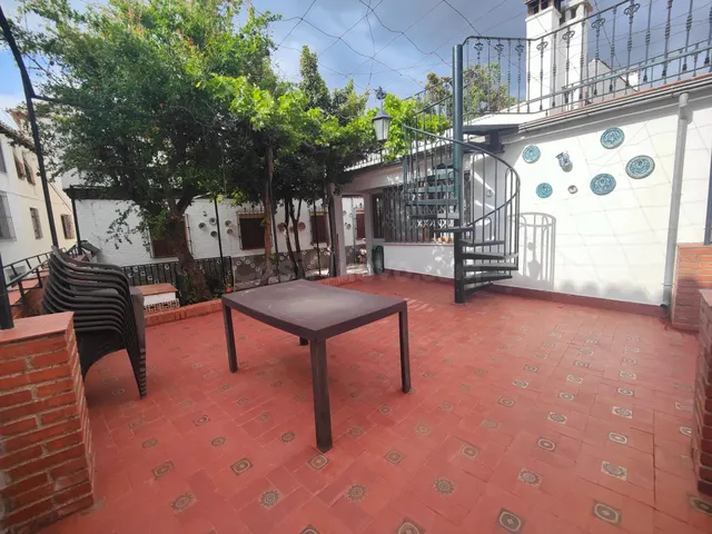 ESPECTACULAR CASA INDEPENDIENTE EN EL ALBAICÍN – IDEAL PARA  - foto 4