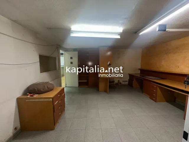 LOCAL COMERCIAL EN AVENIDA PRINCIPAL DE ONTINYENT — 5