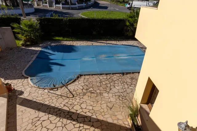 Espectacular Chalet en Mont-Roig del Camp con Piscina y Amplio Jardín — 45
