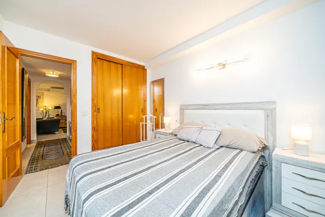 Planta baja totalmente reformada con jardín privado, sauna, piscina comunitaria y parking en Sa Coma — 21