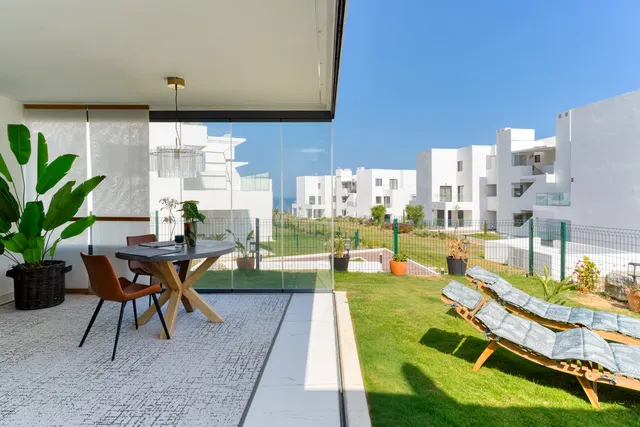 Apartamento 1 habitación 69m² en venta - Costa Del Sol - foto 2