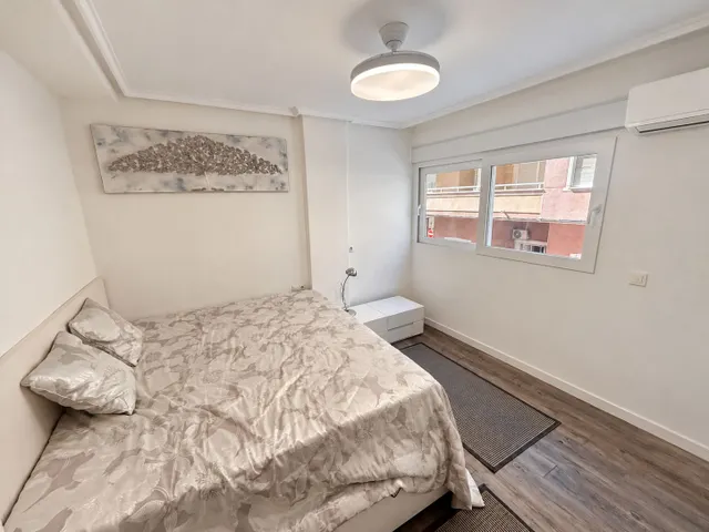 Apartamento 1 habitación 57m² en venta - Estacion de autobuses — 8