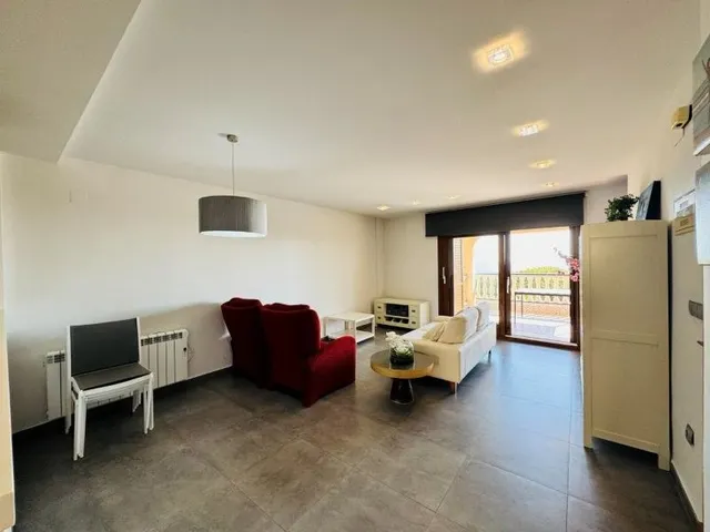 Dúplex 2 habitaciones 121m² en venta - Urbanizaciones — 38
