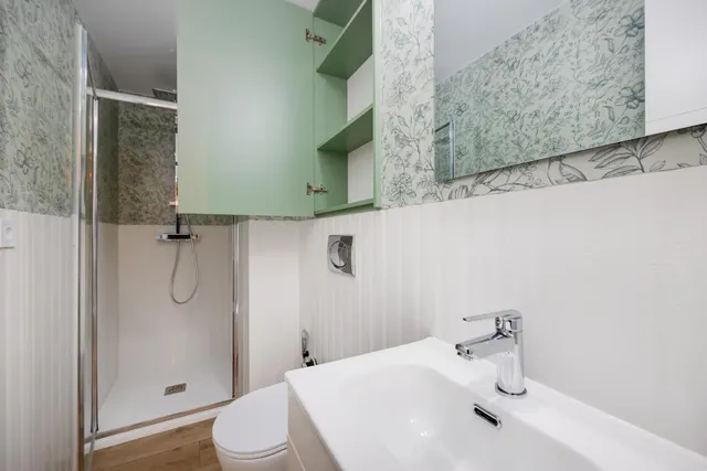 PRECIOSO APARTAMENTO TOTALMENTE REFORMADO CON VISTAS FRONTALES AL MAR — 28