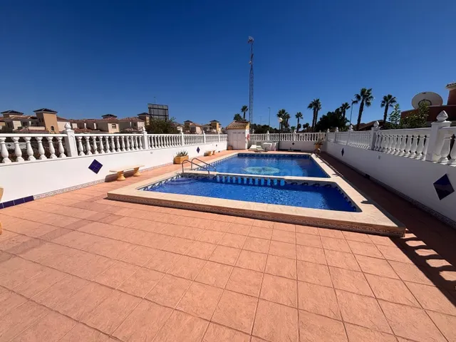 Villa 3 habitaciones 108m² en venta - EL RASO — 2