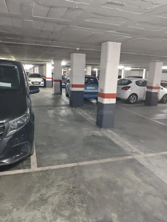 PARKING EN VENTA AV. SANT JORDI - foto 4