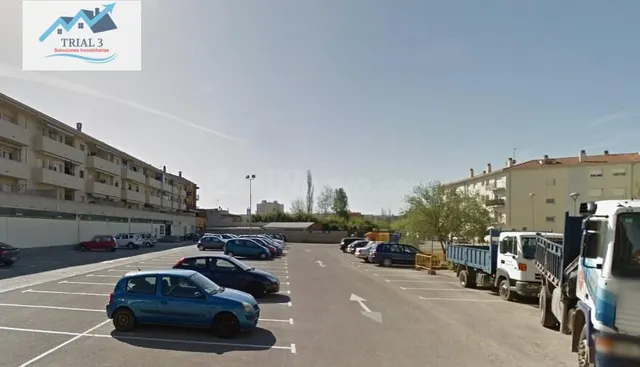 Venta Dúplex en La Bisbal D´Emporda - Girona - foto 2