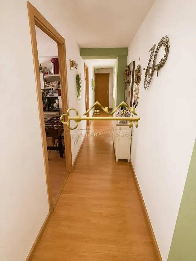 FANTASTICO PISO A LA VENTA CON ASCENSOR — 3