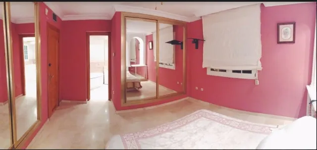 Impresionante chalet en el centro de Benalmadena — 5